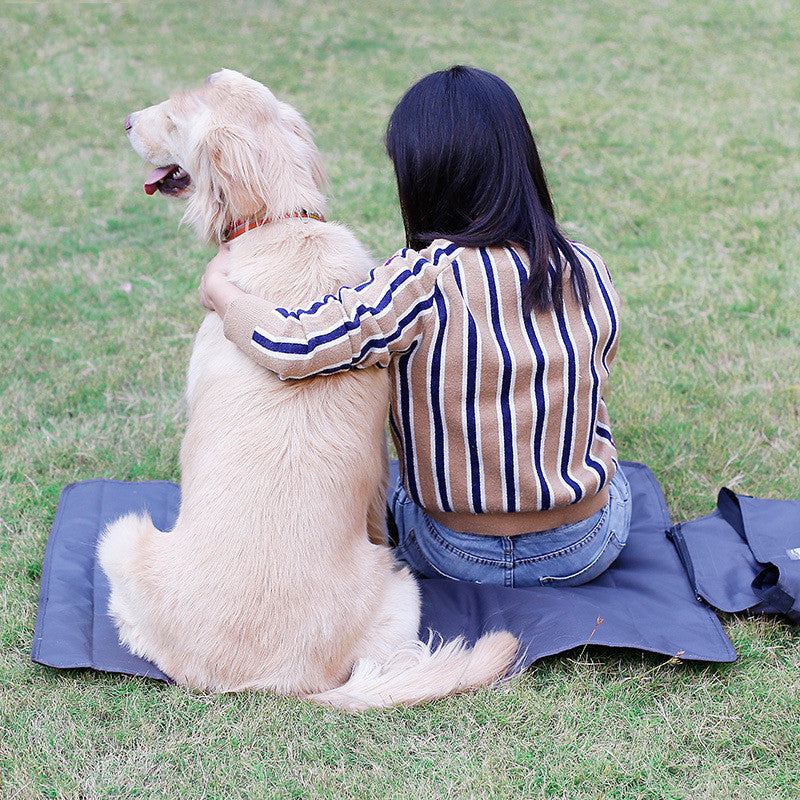 Folding and Portable Pet Blanket Waterproof Warmth Dog Cat Products